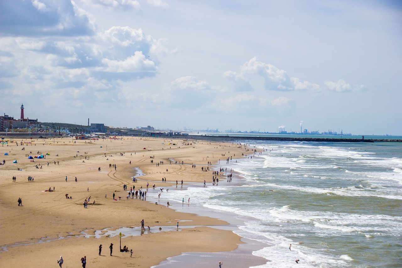 Vakantie Nederland Scheveningen kust strand zee